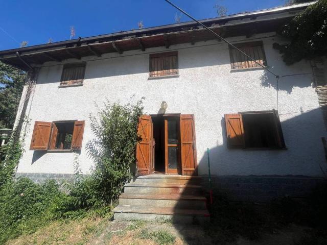 Casa indipendente in vendita a Villar Perosa TO
