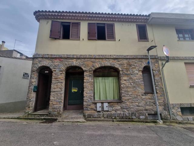 Casa indipendente in vendita a Villasalto CA