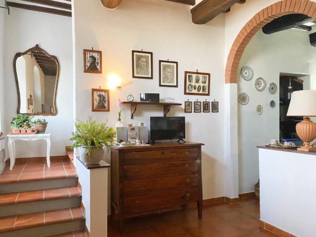 Casa indipendente in vendita a Vinci FI
