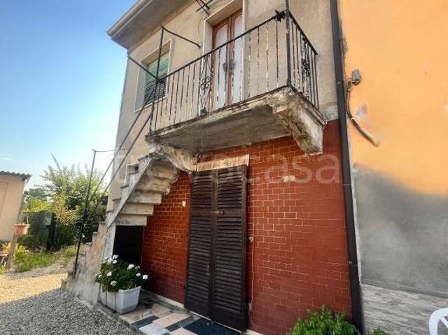 Casa indipendente in vendita a Vinzaglio via Regina Margherita, 18