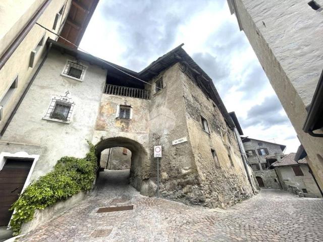 Casa indipendente in vendita a Vione BS