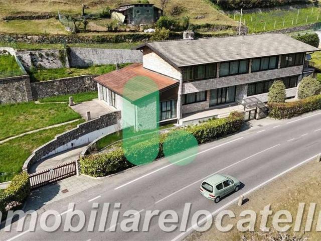 Casa indipendente in vendita a Zogno BG