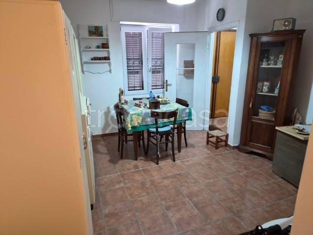 Casa indipendente in vendita a Ziano Piacentino