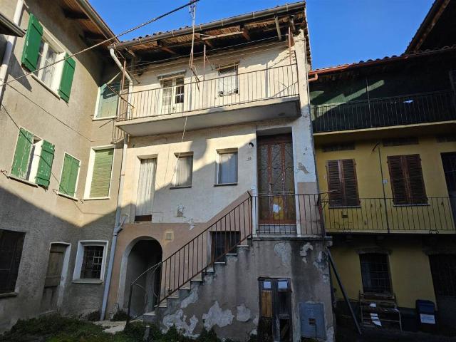 Casa indipendente in vendita a Zumaglia BI
