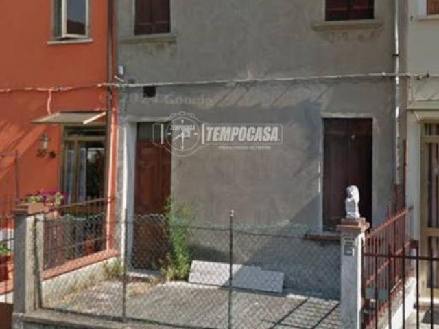 Casa indipendente in vendita ad Adria via Bortolina 28