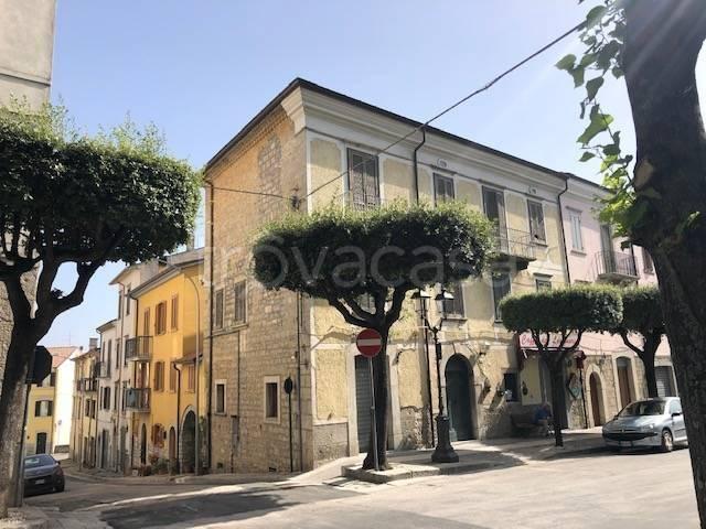 Casa indipendente in vendita ad Agnone via Matteotti