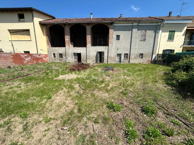 Casa indipendente in vendita ad Alessandria via Maestra, Villa Del Foro