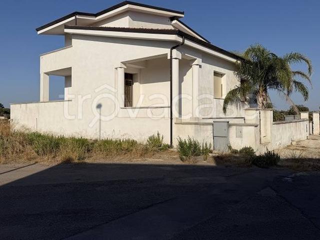 Casa indipendente in vendita ad Alliste via Gramsci, Felline