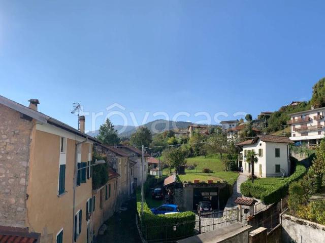 Casa indipendente in vendita ad Alta Valle Intelvi via Ercole Ferrata