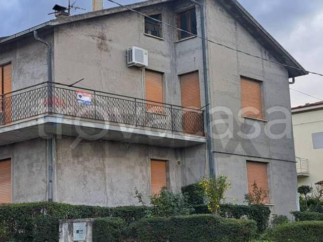 Casa indipendente in vendita ad Altino