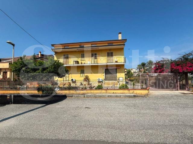 Casa indipendente in vendita ad Amantea via olanda
