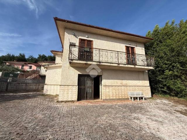Casa indipendente in vendita ad Anagni via fontana vetere