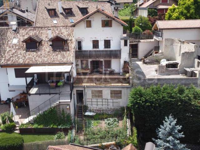 Casa indipendente in vendita ad Appiano sulla strada del vino