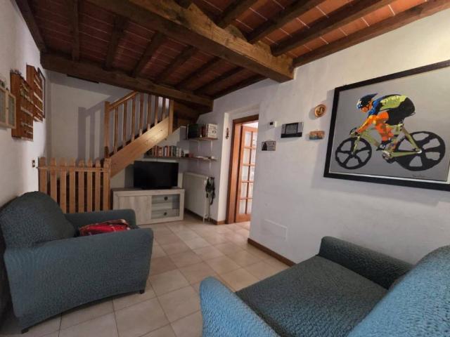 Casa indipendente in vendita ad Arezzo