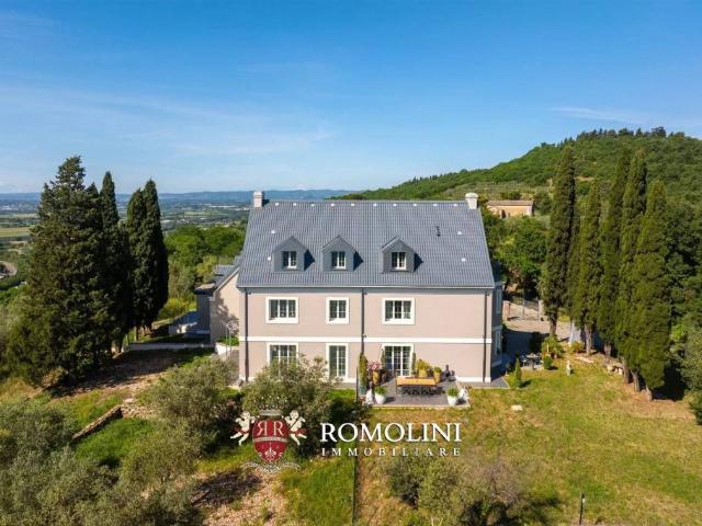 Casa indipendente in vendita ad Arezzo, Olmo