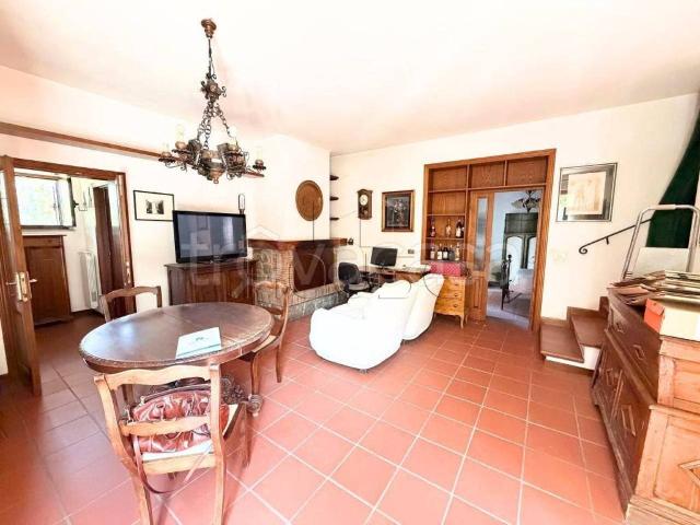 Appartamento in vendita ad Arezzo, Rigutino