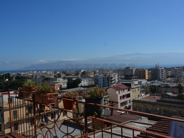 Casa indipendente in vendita in salita montesanto 17, Messina