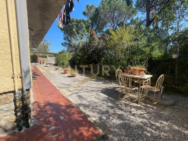 Casa indipendente in vendita in via dello stadio 3, Orbetello