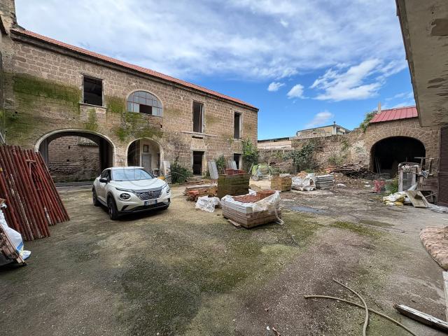 Casa indipendente in vendita in via sambuci, San Prisco
