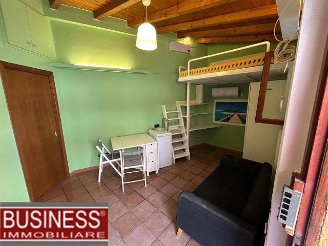 Casa indipendente in affitto a Corsico MI