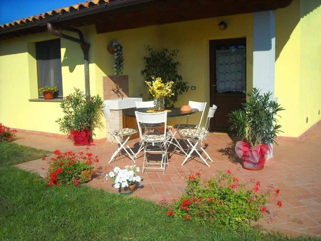 Casa indipendente in affitto a Calcinaia, Fornacette