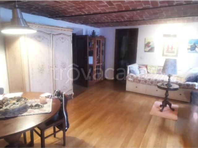 Casa Indipendente in affitto a Casalborgone strada Berteu, 4, arredato, giardino privato, terrazzo TrovaCasa