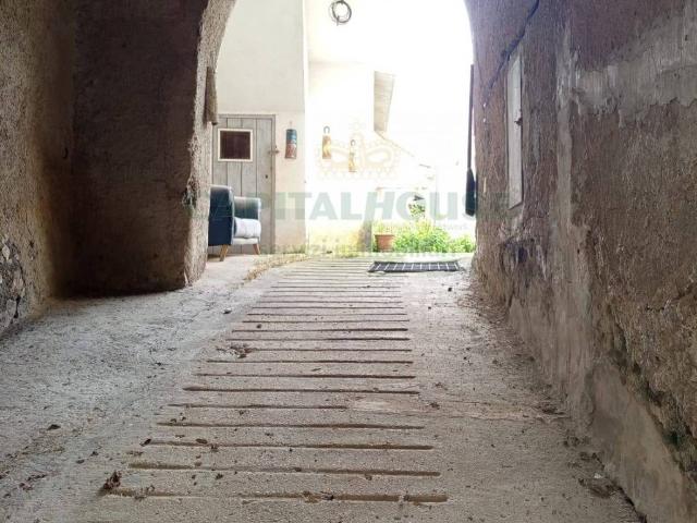 Casa indipendente in affitto a Caserta CE