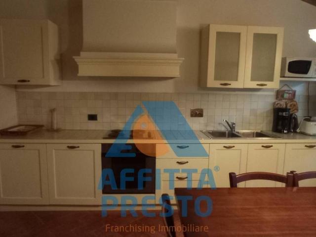 Casa Indipendente in affitto a Castelfiorentino, arredato, caminetto, ultimo piano TrovaCasa