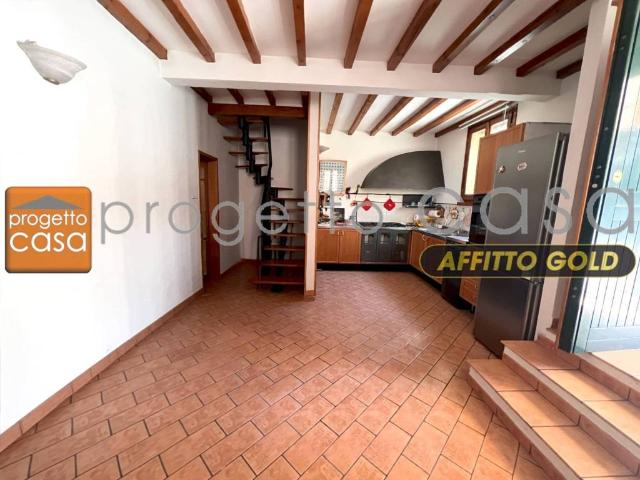 Casa indipendente in affitto a Castelfranco Emilia MO