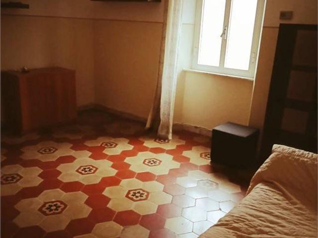 Casa indipendente in affitto a Castelnuovo Magra