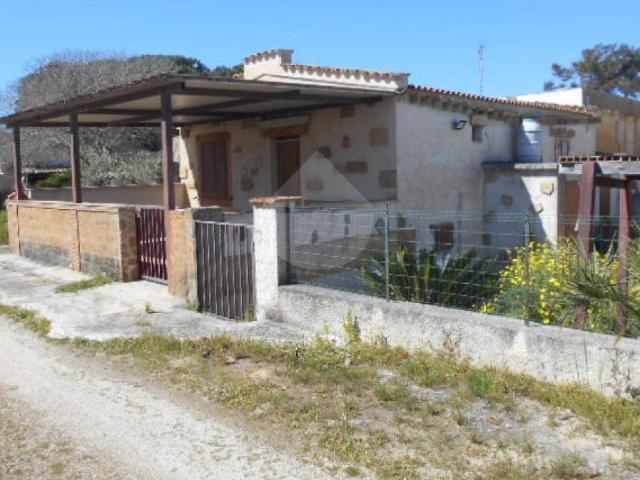 Casa indipendente in affitto a Castelvetrano TP