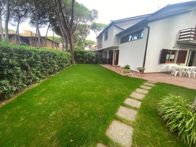 Casa indipendente in affitto a Castiglione della Pescaia GR