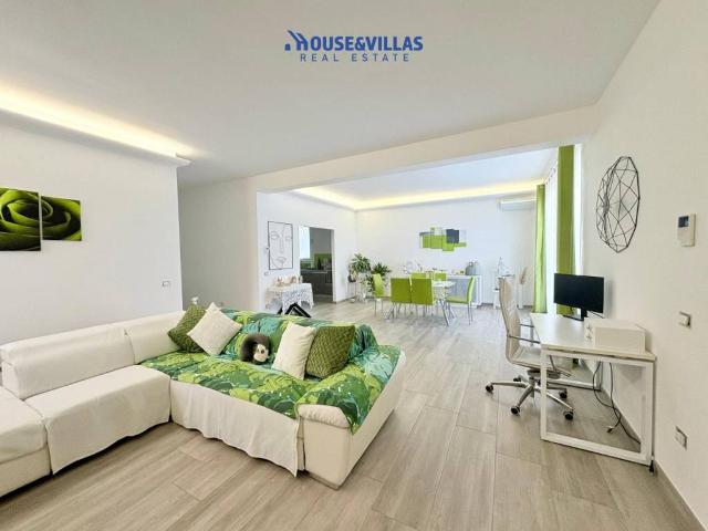 Casa indipendente in affitto a Avola SR