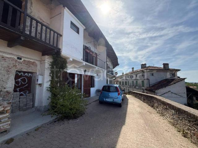 Casa Indipendente in affitto a Bairo salita ai Castelli, 9, arredato, riscaldamento autonomo, ristrutturato TrovaCasa