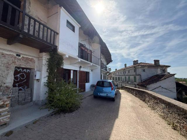 Casa indipendente in affitto a Bairo TO