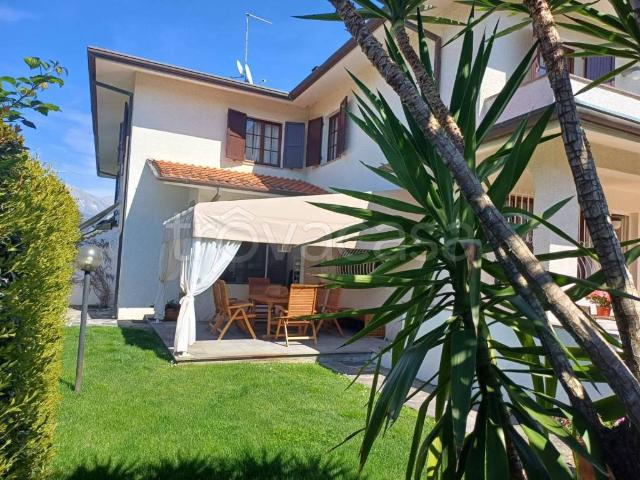 Casa Indipendente in affitto a Forte dei Marmi via Piave, 136, arredato, giardino privato, terrazzo TrovaCasa