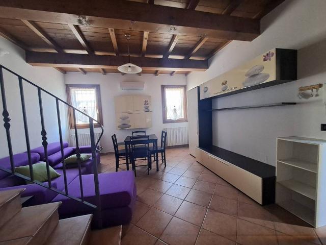 Casa indipendente in affitto a Ferrara FE