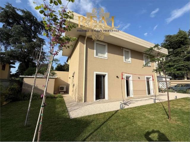Casa Indipendente in affitto a Firenze via di Ripoli, arredato, giardino privato, nuova costruzione TrovaCasa