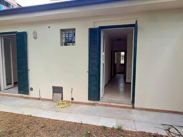 Casa indipendente in affitto a Firenze FI