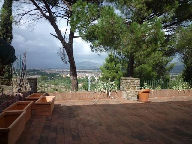 Casa indipendente in affitto a Firenze FI