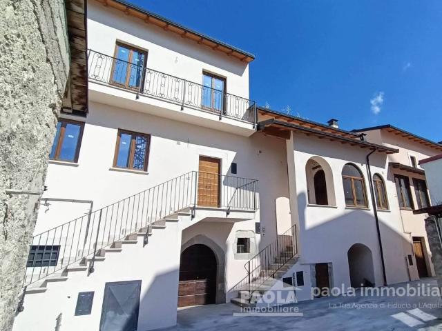 Casa Indipendente in affitto a L'Aquila via Tenente Antonio Rossi Tascione, 5, non arredato/vuoto, centrale, doppi vetri TrovaCasa