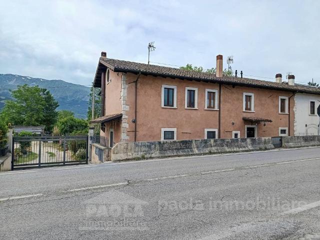 Casa indipendente in affitto a L'Aquila AQ