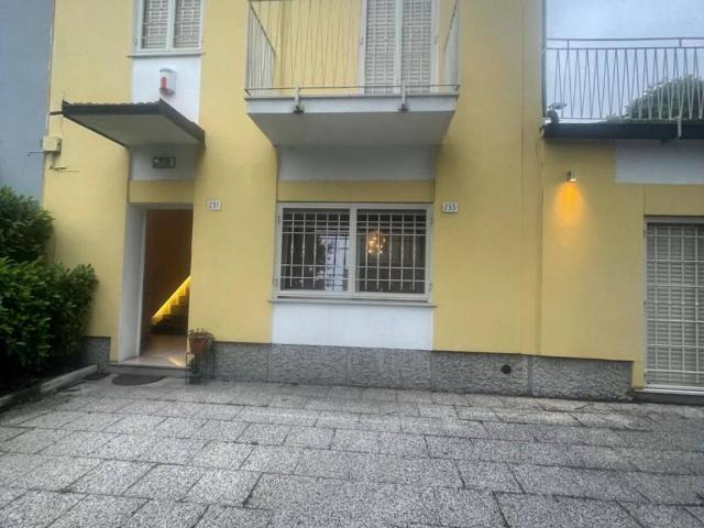 Casa indipendente in affitto a Modena MO