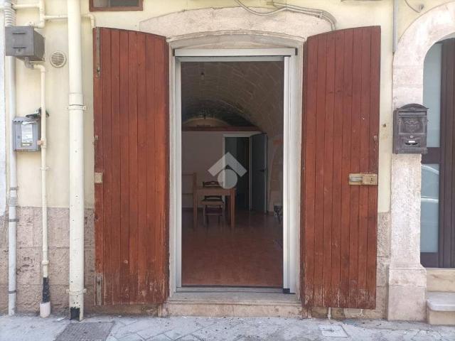 Casa indipendente in affitto a Mola di Bari BA