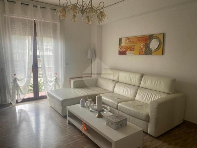 Casa indipendente in affitto a Montefiascone