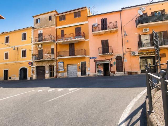 Casa indipendente in affitto a Montelibretti RM