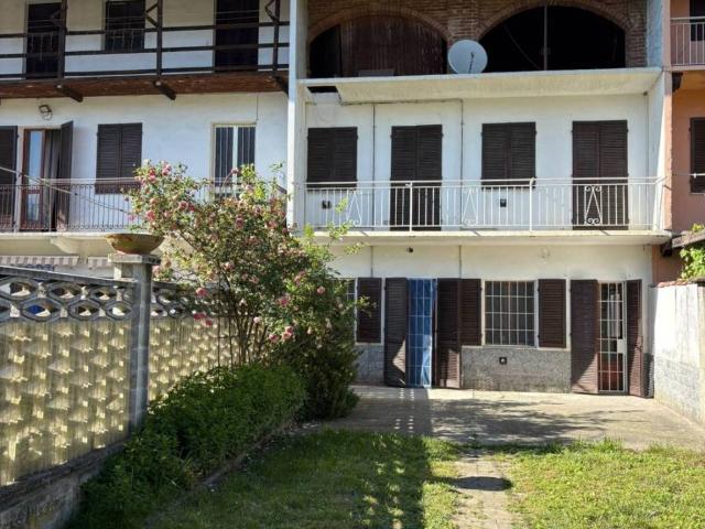 Casa indipendente in affitto a Mercenasco TO
