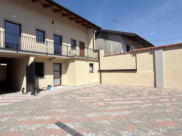 Casa indipendente in affitto a Mercenasco TO