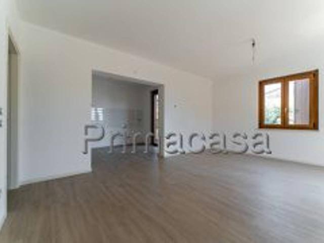 Casa indipendente in affitto a Negrar