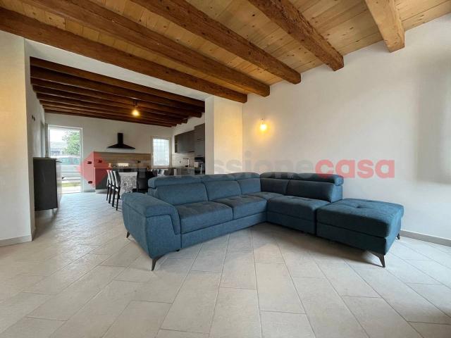 Casa indipendente in affitto a Sorga'